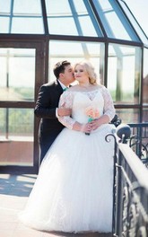 Tulle A-Line Off-Shoulder Plus-Size Bridal Lace Dress