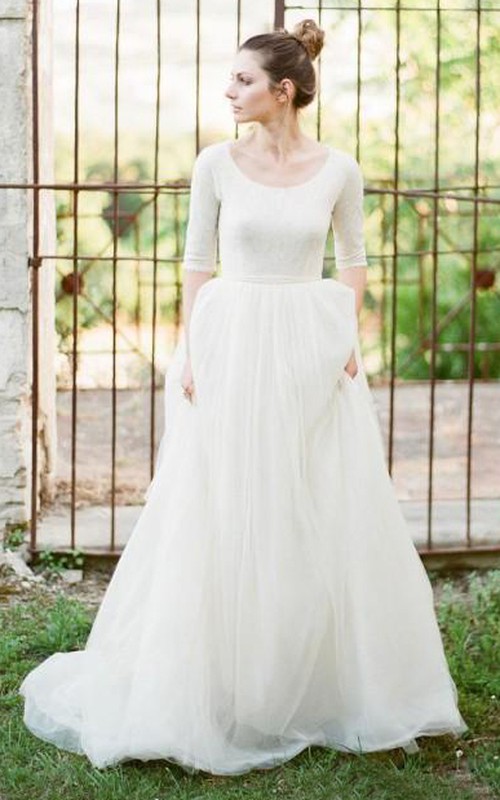 Scoop Lace Tulle T-shirt Half Sleeve Wedding Gown